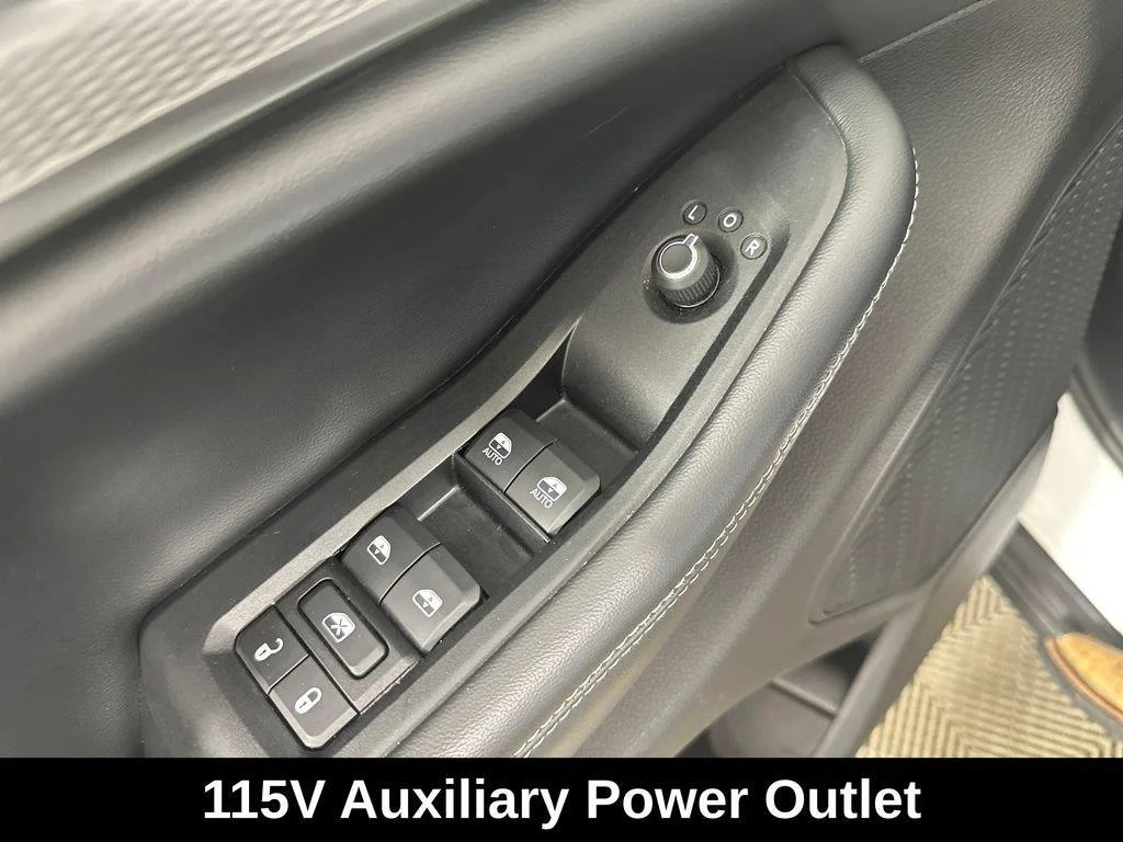 Used 2023 Bright White Clearcoat Jeep Altitude image 16