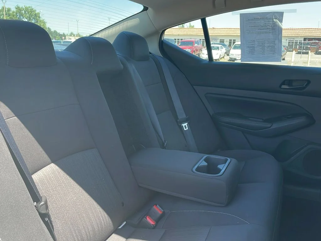 2025 Nissan Altima SV - Photo 23