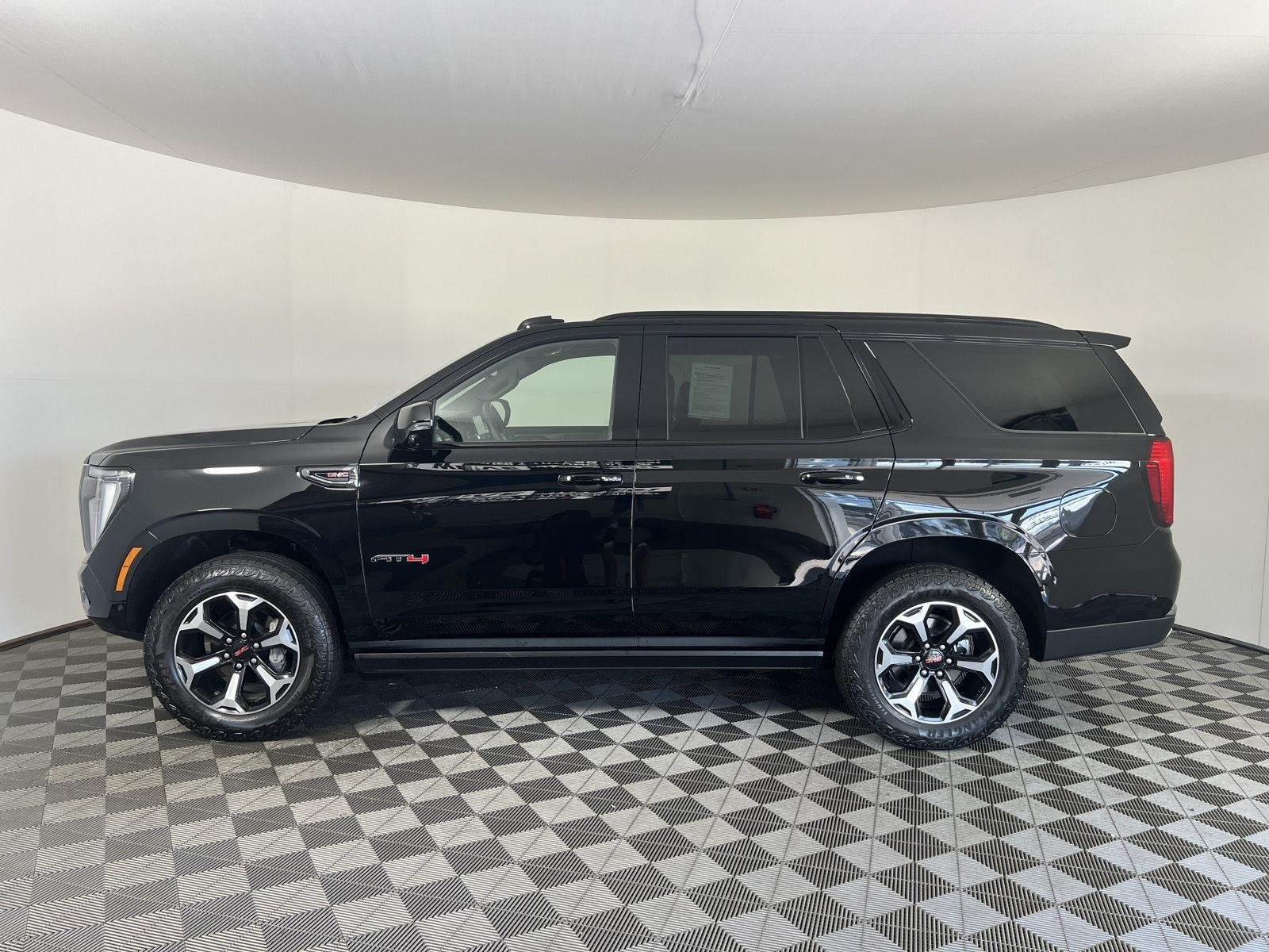 Used 2026 Onyx Black GMC AT4 image 31