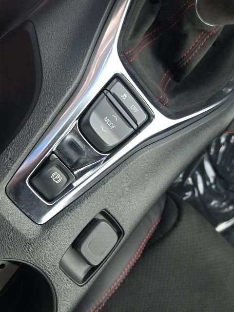 Used 2023 White Chevrolet ZL1 image 28