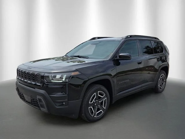 New 2026 Diamond Black Crystal Pearl-Coat Exterior Paint Jeep Limited image 2