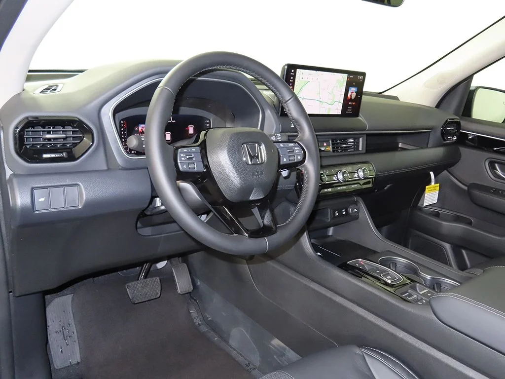 New 2026 Sonic Gray Pearl Honda EX-L image 23