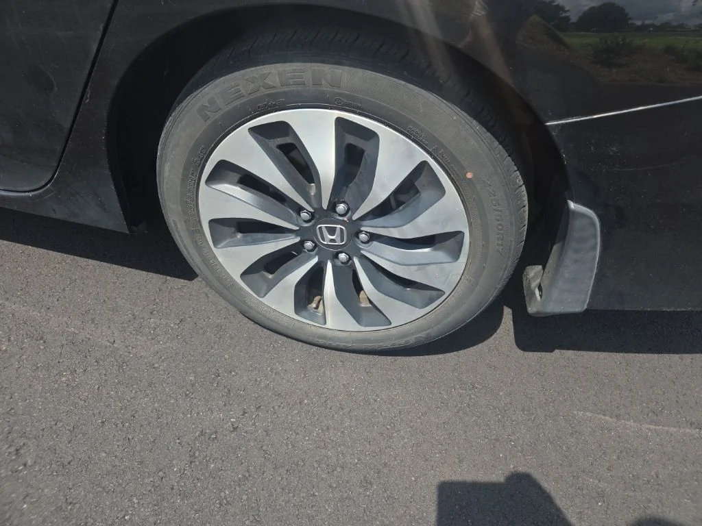 Used 2017 Blue Honda Base image 24