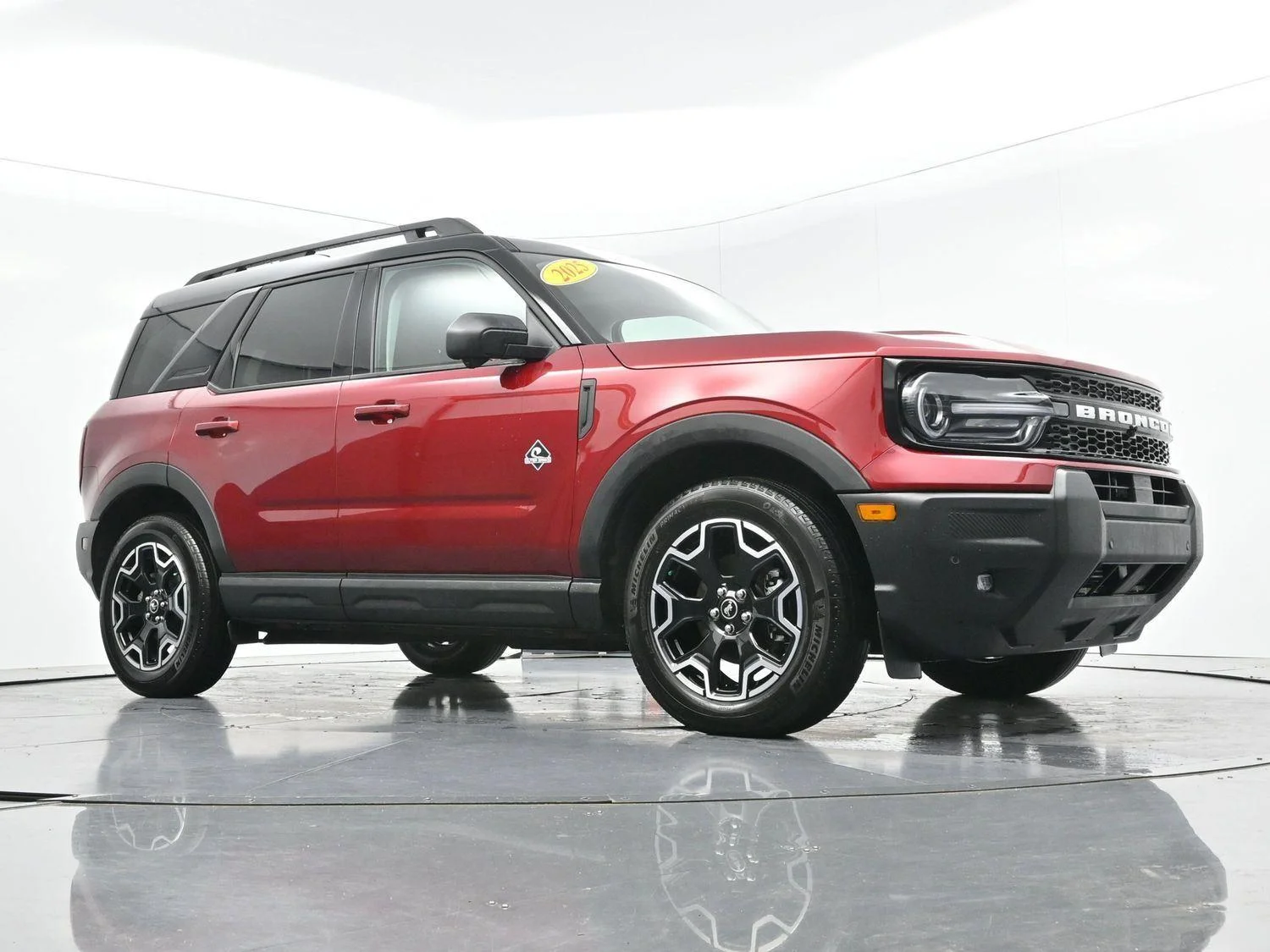 Used 2025 Ruby Red Metallic Tinted Clearcoat Ford Outer Banks image 46