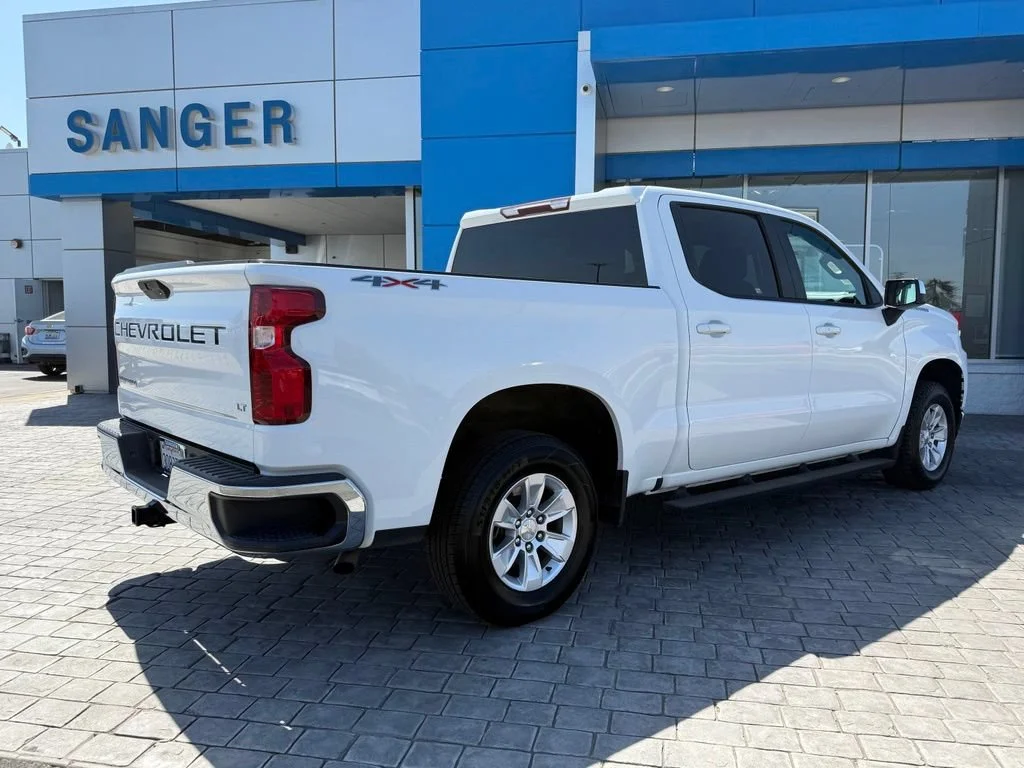 Used 2020 SUMMIT WHITE Chevrolet LT image 9
