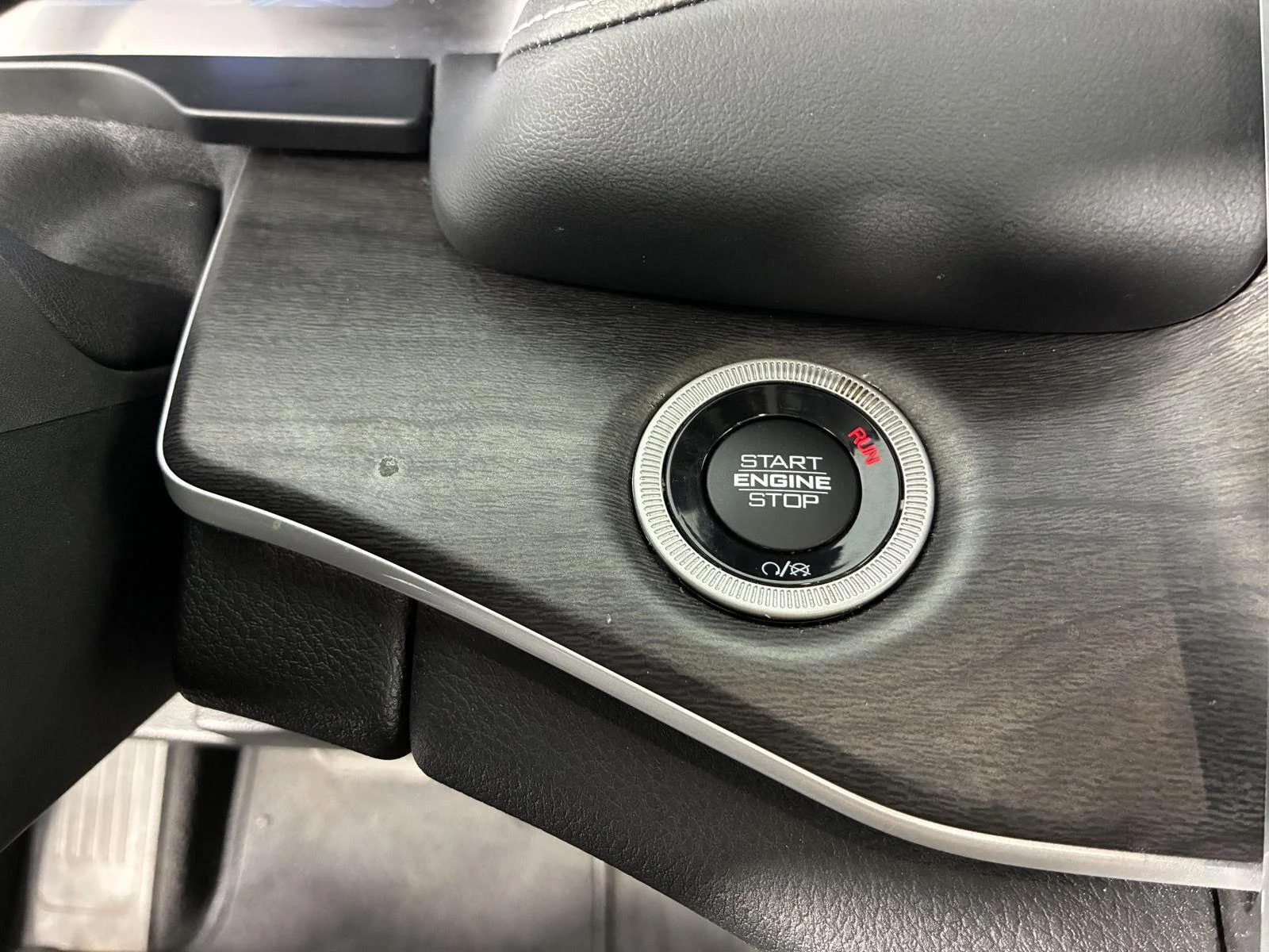 Used 2024 Baltic Gray Metallic Clearcoat Jeep 4xe image 28