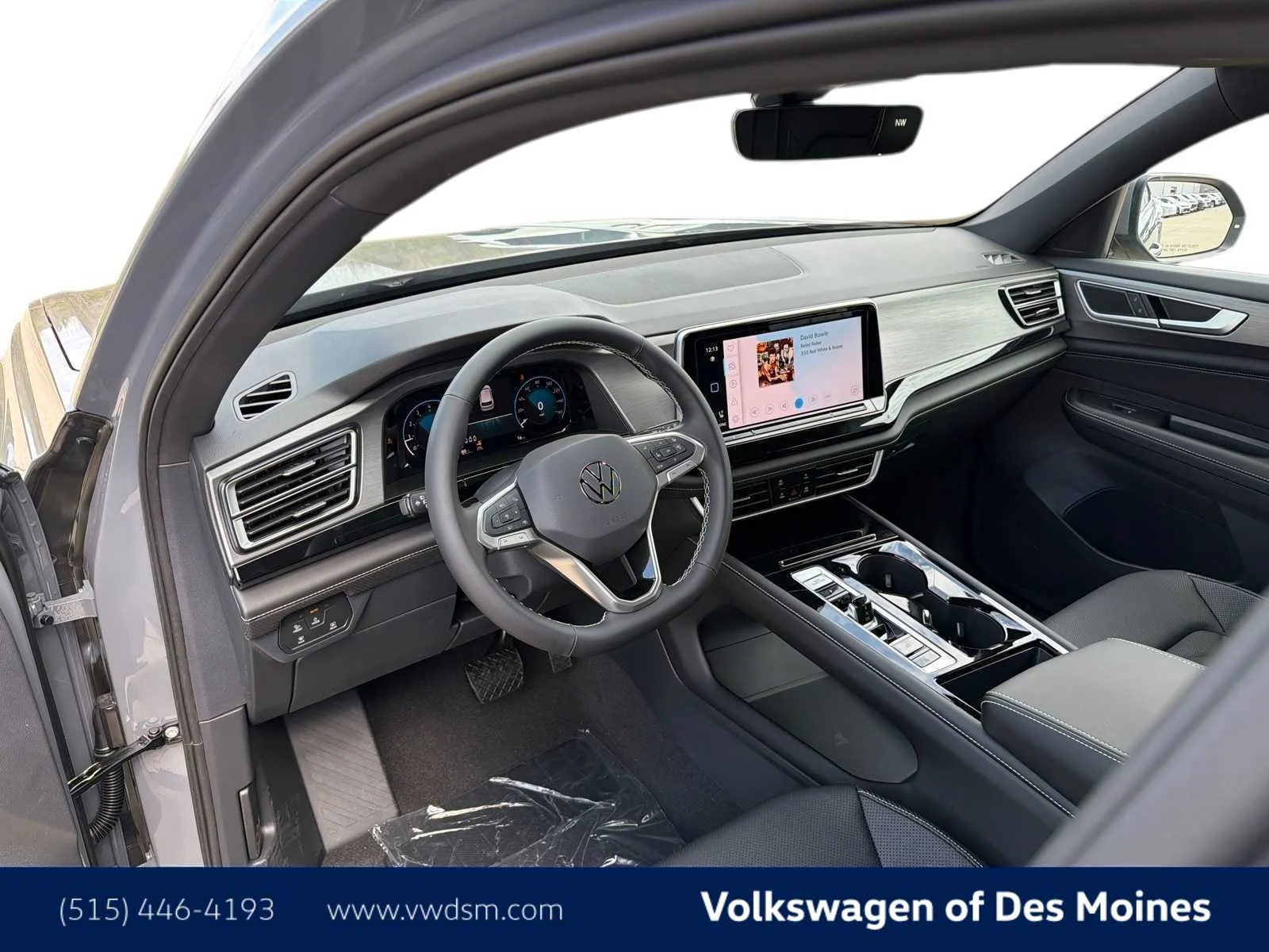 New 2026 Pure Gray Volkswagen 2.0T SE w/Technology image 2