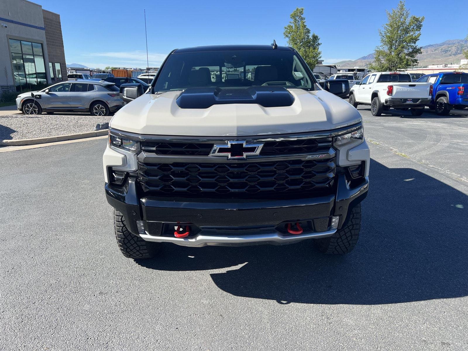 New 2026 White Sands Chevrolet ZR2 image 8
