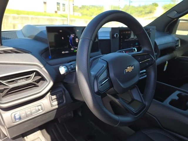 2024 Chevrolet Silverado EV Work Truck - Photo 8