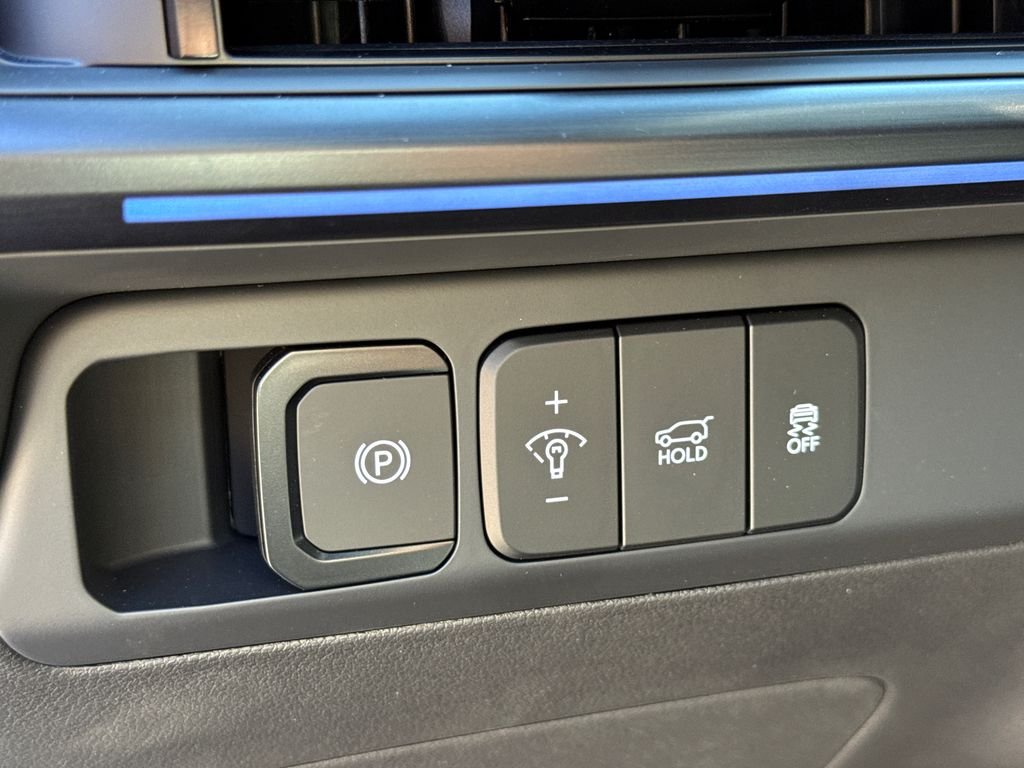 Certified Used 2026 Silver Hyundai XRT image 22