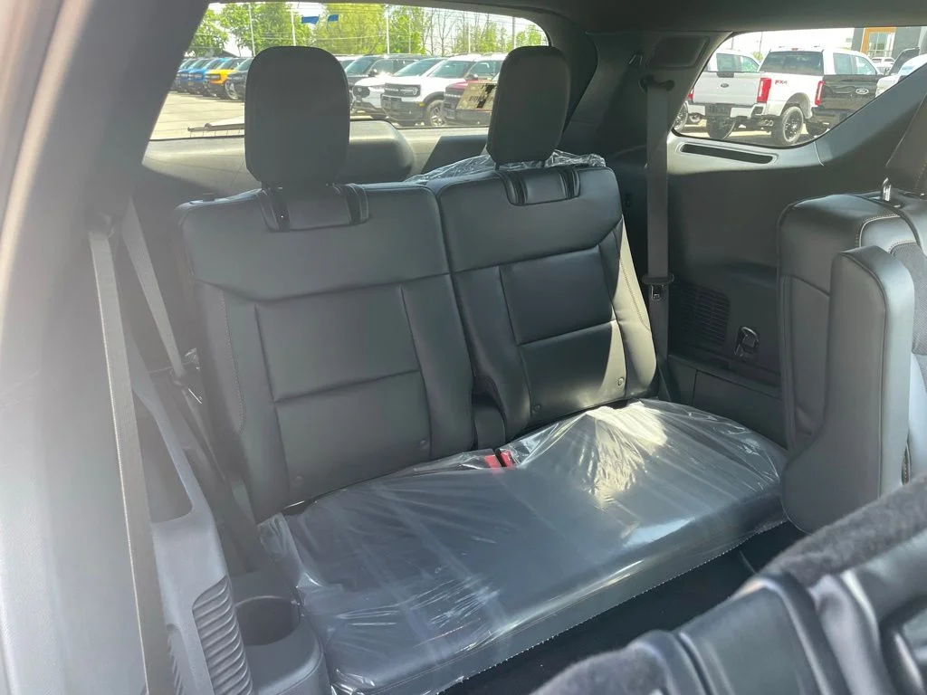 New 2026 Star White Metallic Tri-Coat Ford Tremor® image 35