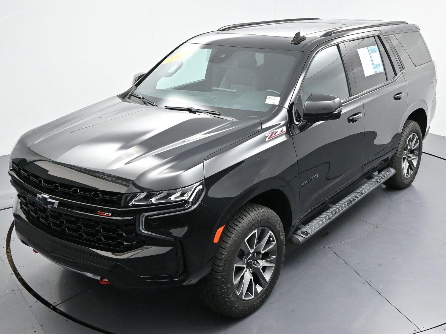 Used 2024 Black Chevrolet Z71 image 47