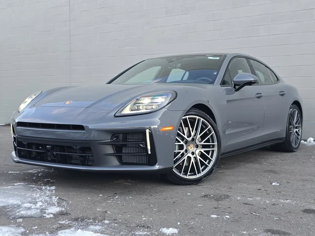 2026 Porsche Panamera 4