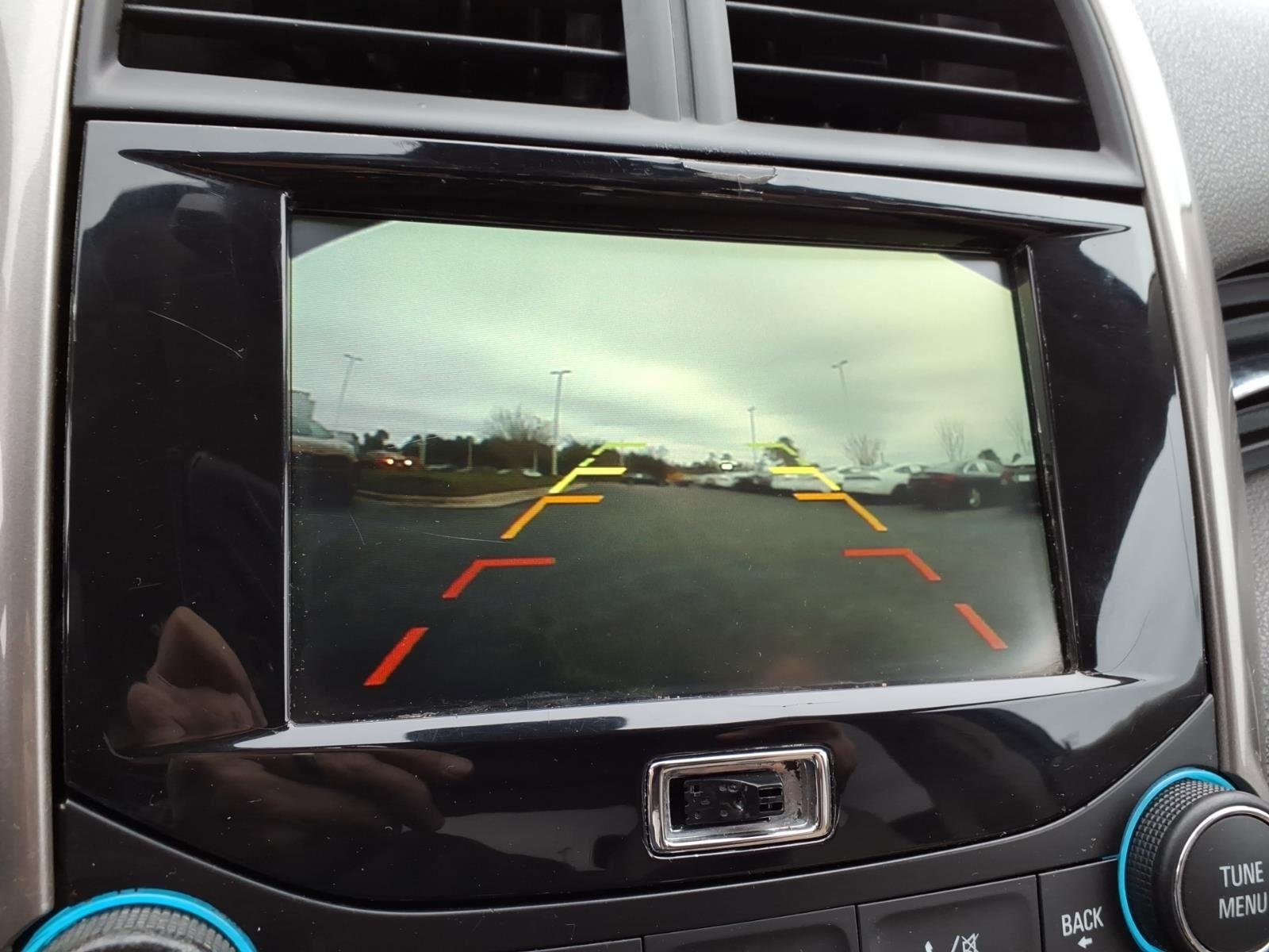 Used 2015 Black Granite Metallic Chevrolet LT image 4