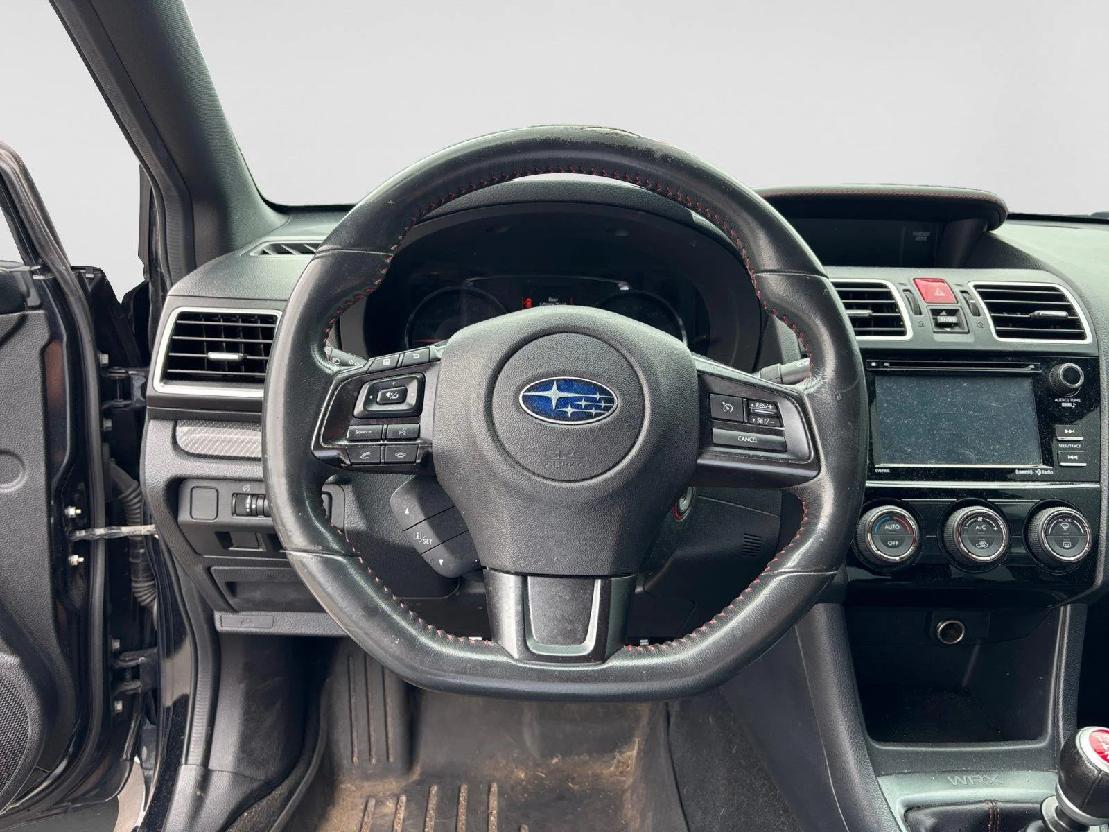 Used 2018 Crystal Black Silica Subaru Base image 11