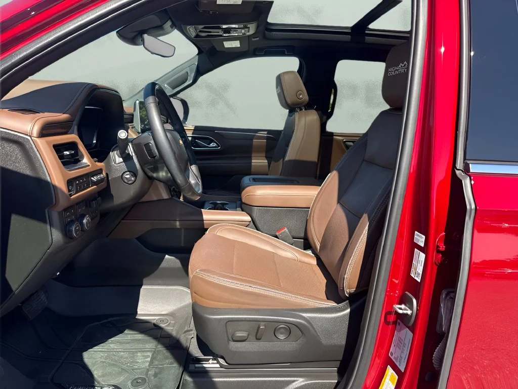 Used 2024 Red Chevrolet High Country image 9