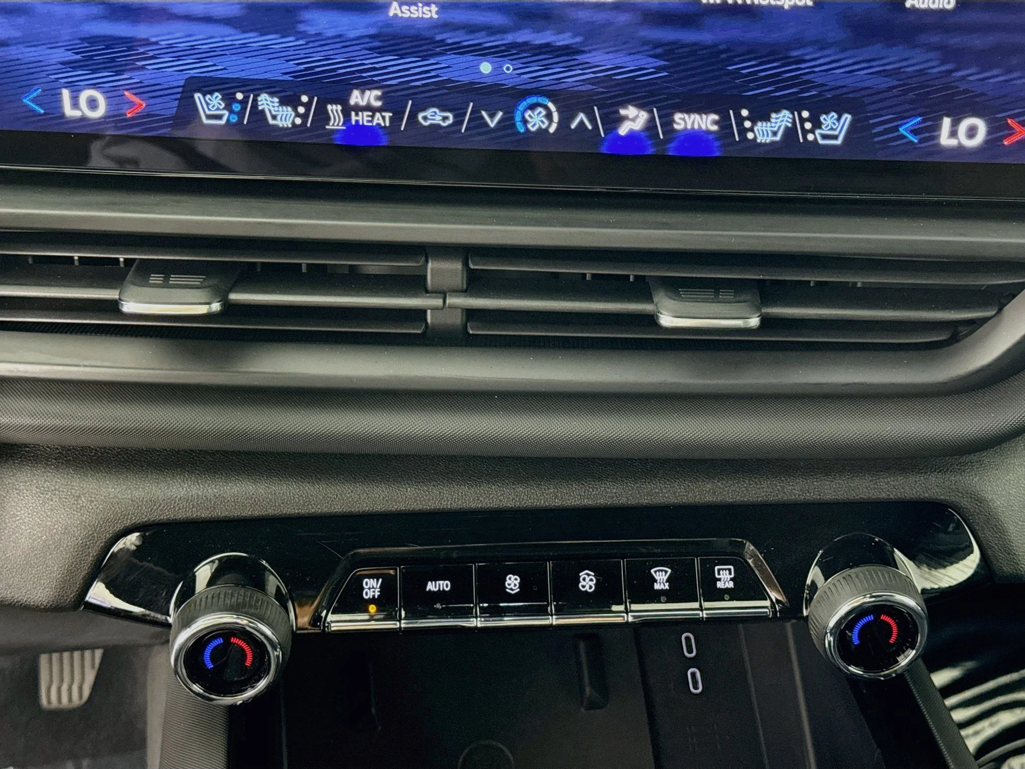 Used 2026 Blue Smoke Metallic Chevrolet LT - Max Range image 18