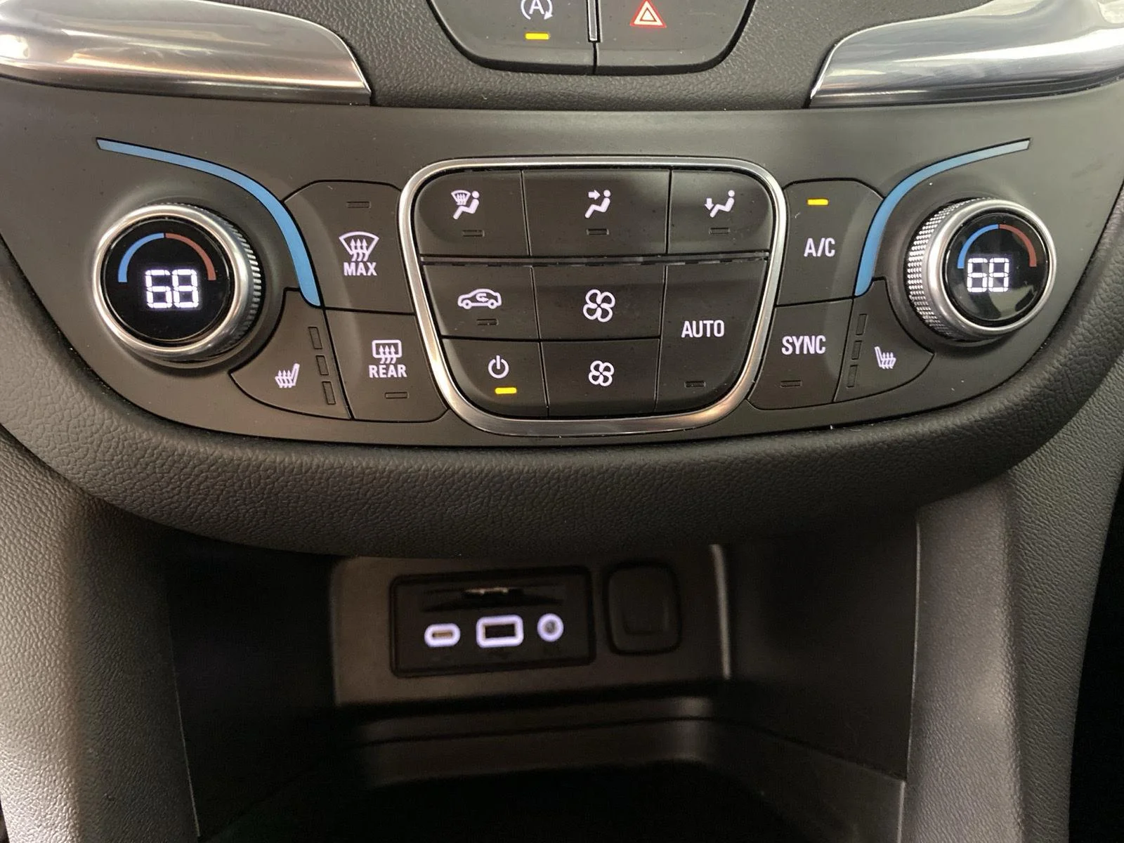 Used 2024 Mosaic Black Metallic Chevrolet LT image 19