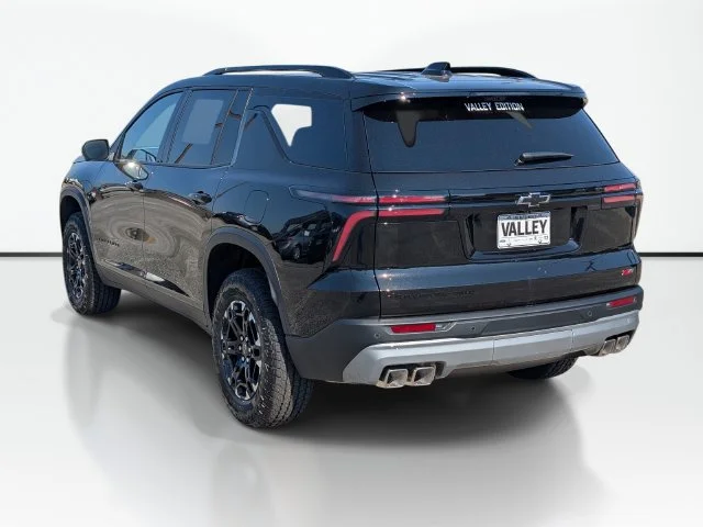 New 2027 Mosaic Black Metallic Chevrolet Z71 image 9