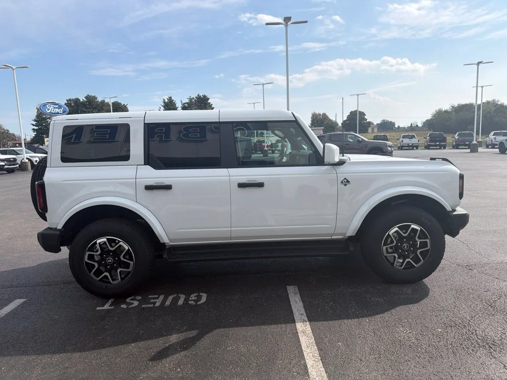 New 2026 Oxford White Ford Outer Banks® image 6