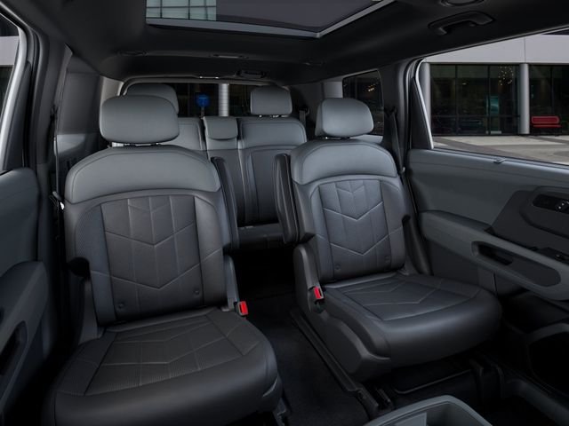 New 2027 Glacial White Pearl Kia X-LINE SX image 16
