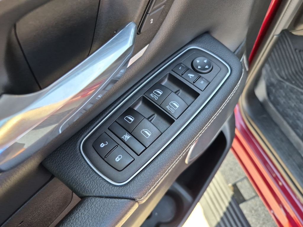 Used 2023 Red Ram Laramie image 22