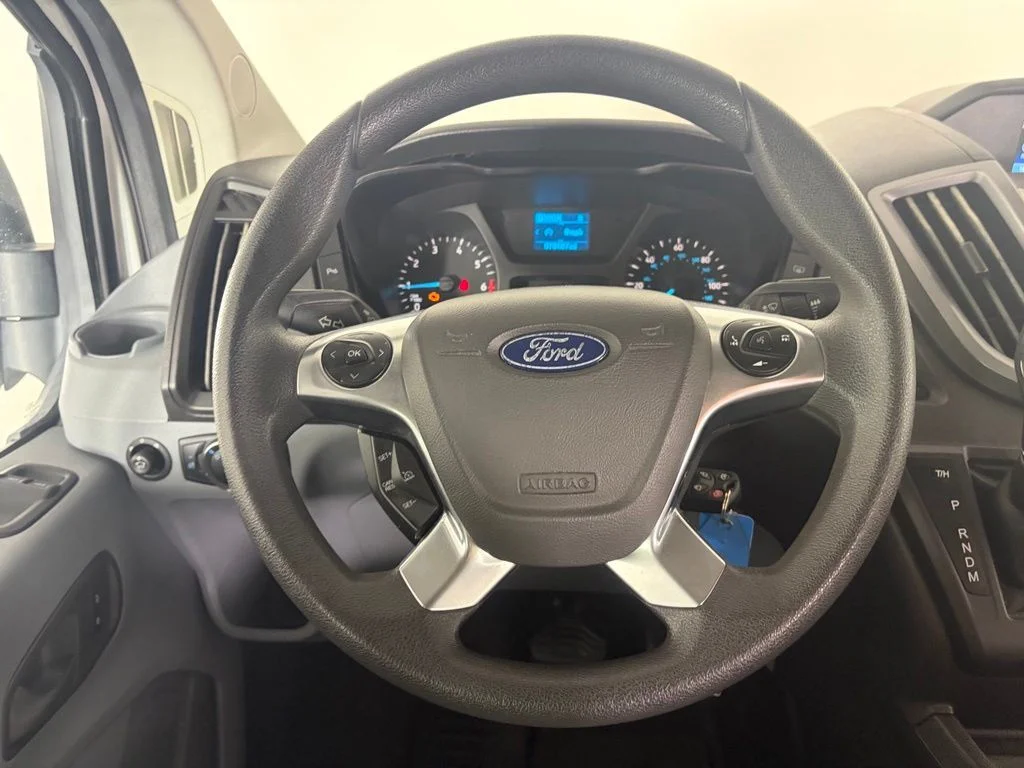 Used 2018 White Ford XLT image 6