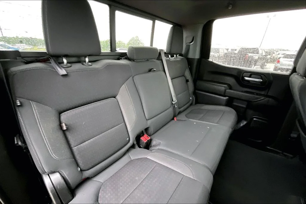 Used 2021 Red Chevrolet LT image 22