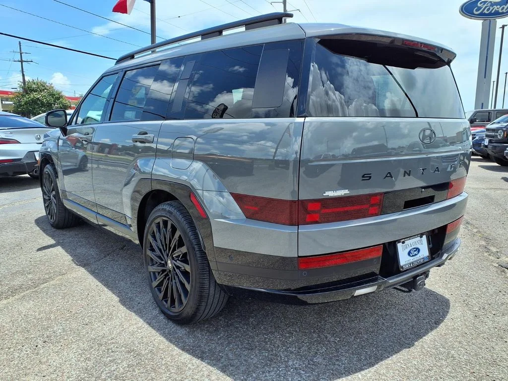 Used 2024 Gray Hyundai Calligraphy image 2