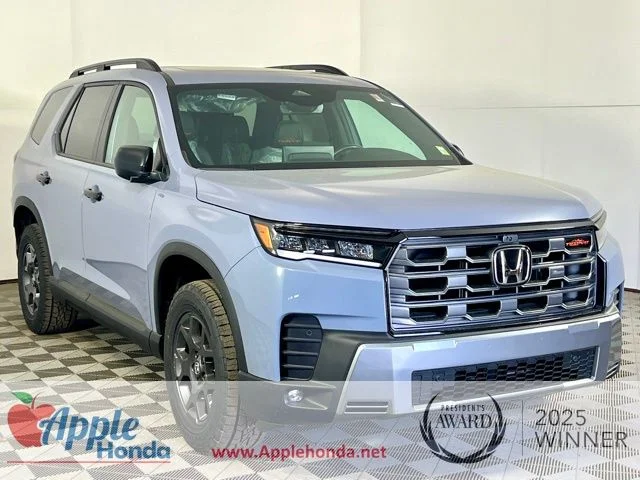 2026 Honda Pilot TrailSport AWD's photo