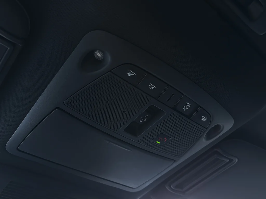 Used 2021 Super Black Nissan SL image 12