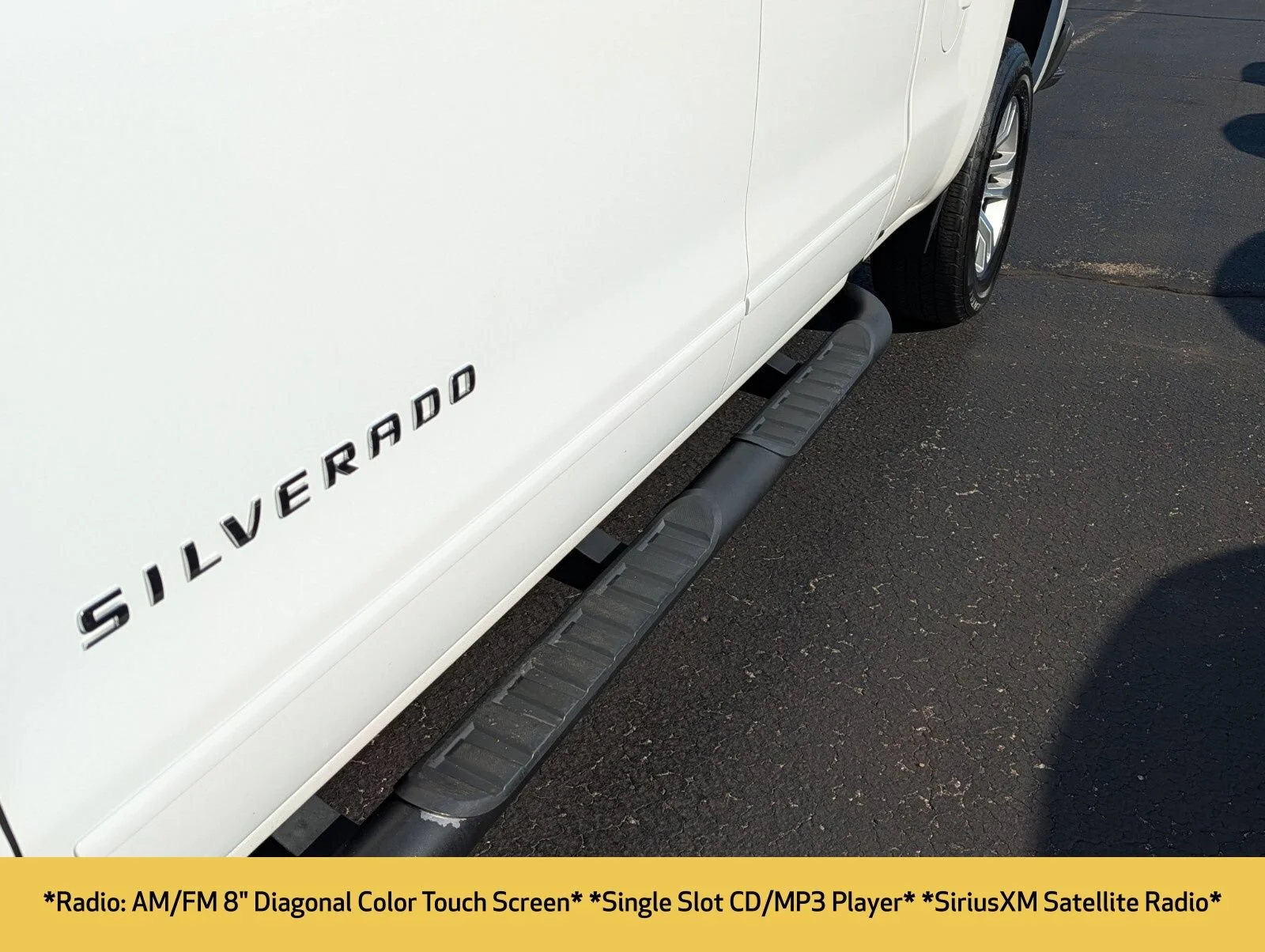 Used 2017 SUMMIT WHITE Chevrolet LT image 5