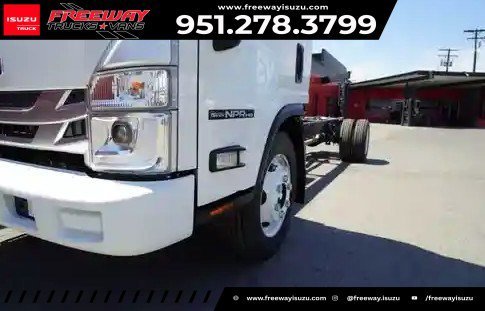 2024 Isuzu NPR HD - Photo 7