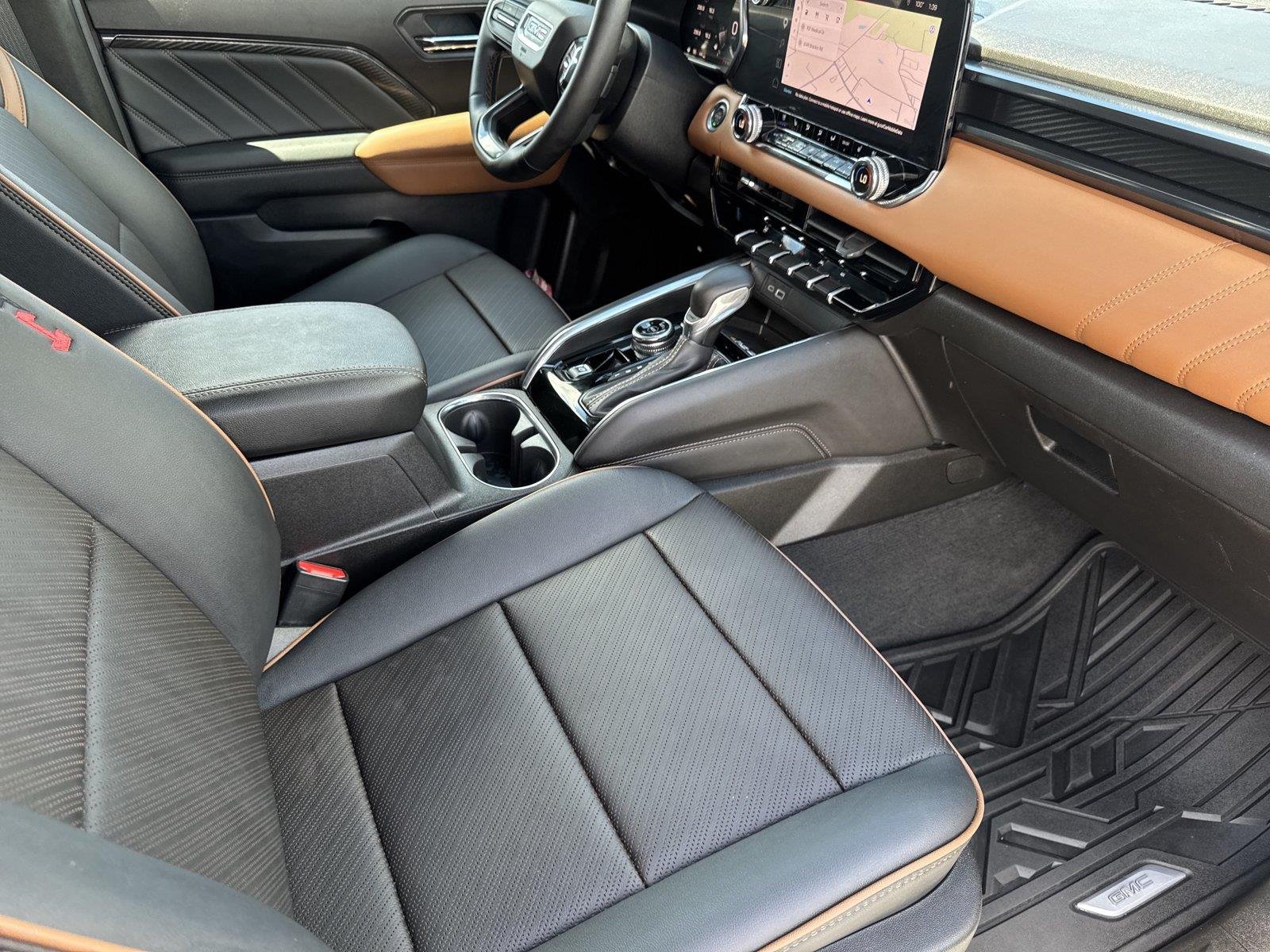 Used 2026 Onyx Black GMC AT4 image 33
