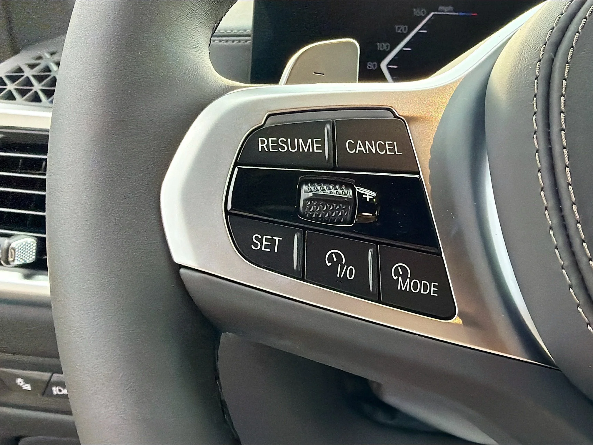 New 2026 Black Sapphire Metallic BMW xDrive40i image 38