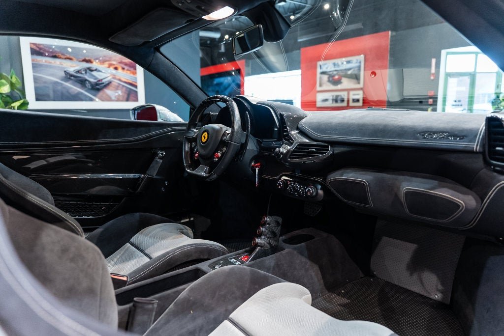 Used 2015 Grigio Titanio Metall Ferrari Speciale image 54
