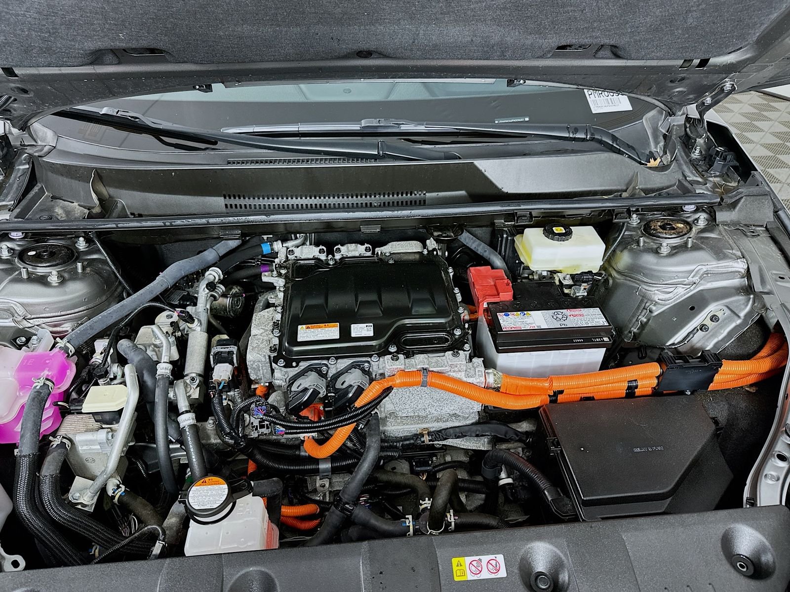 Used 2023 Heavy Metal Toyota XLE image 30