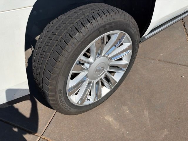 Used 2017 White Cadillac Platinum Edition image 9