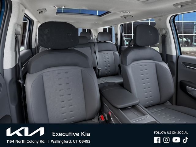 New 2026 Ocean Blue Kia Wind AWD image 15