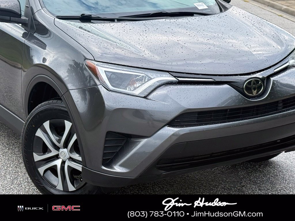 Used 2018 Gray Toyota LE image 6