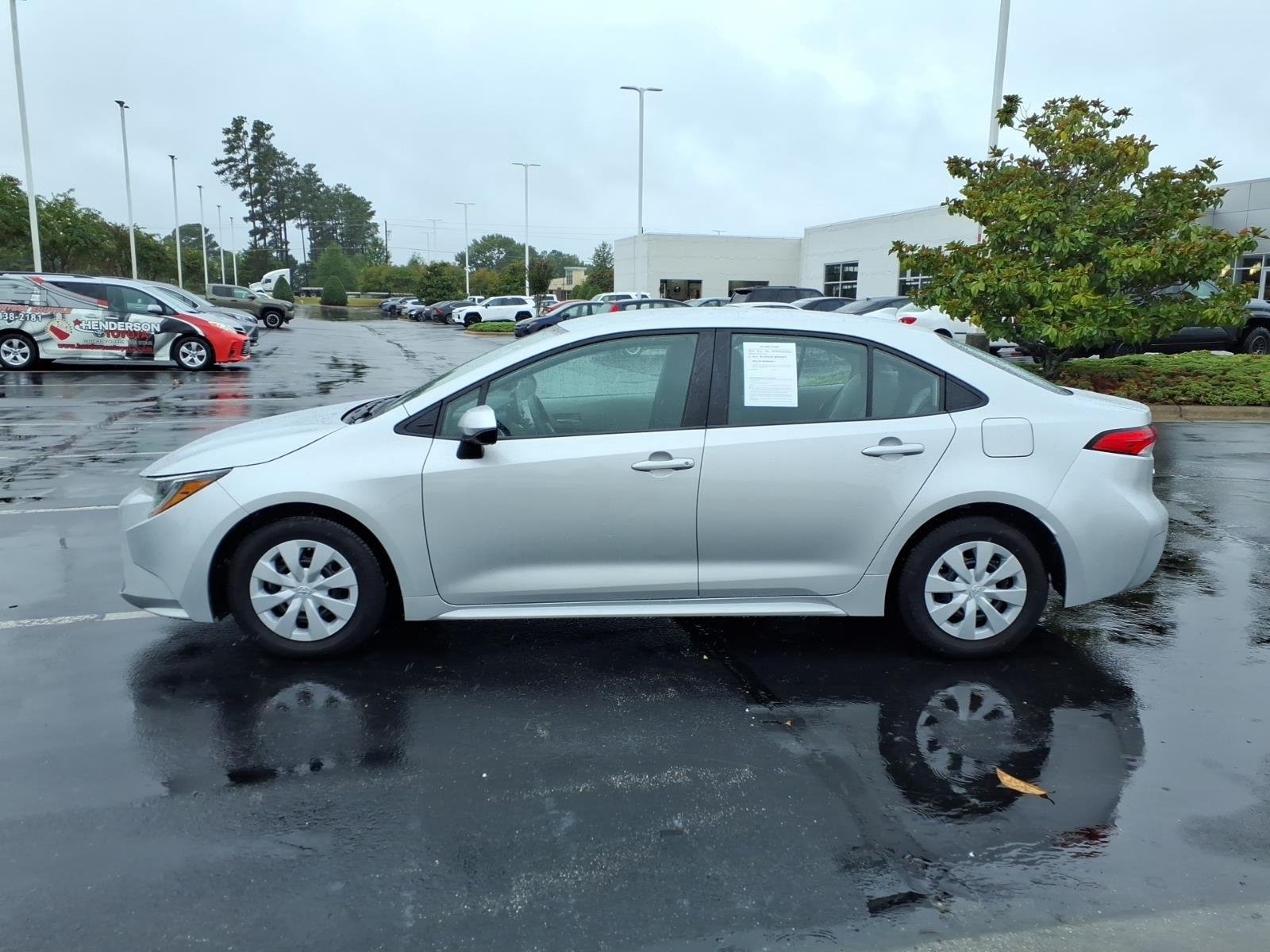 Used 2020 Classic Silver Metallic Toyota L image 3