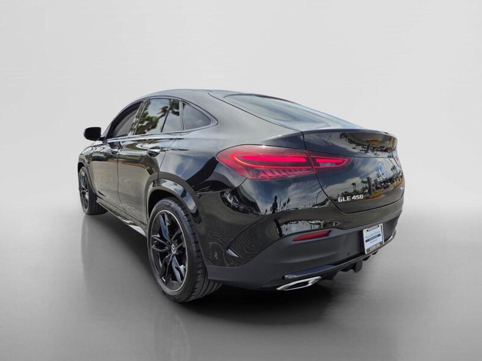 New 2026 Obsidian Black Metallic Mercedes-Benz GLE 450 4MATIC® Coupe image 3