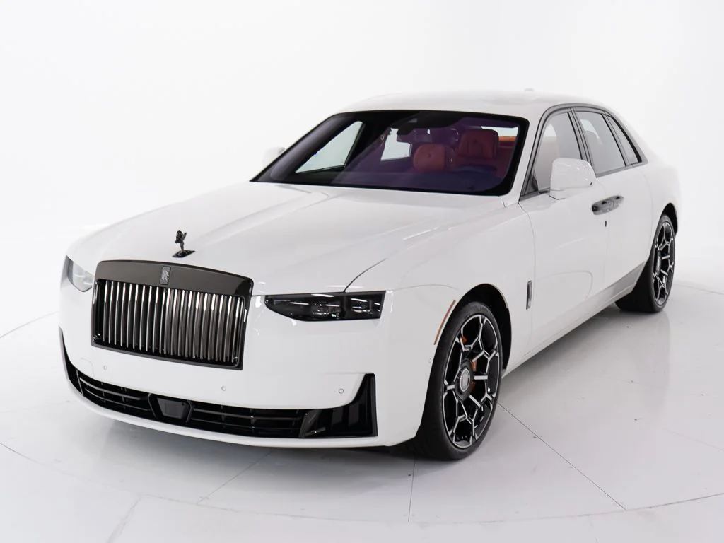 2026 Rolls-Royce Ghost Black Badge's photo