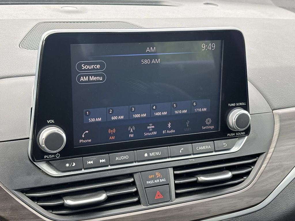 Certified Used 2023 Silver Nissan 2.5 SV image 12