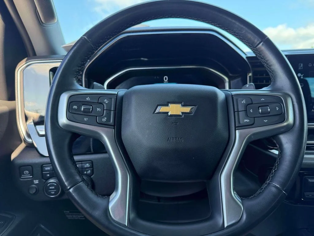 Used 2023 White Chevrolet LTZ image 18