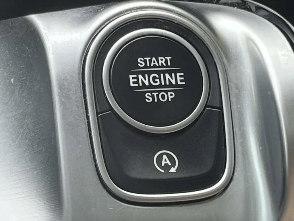 Certified Used 2023 Polar White Mercedes-Benz GLB 250 image 37