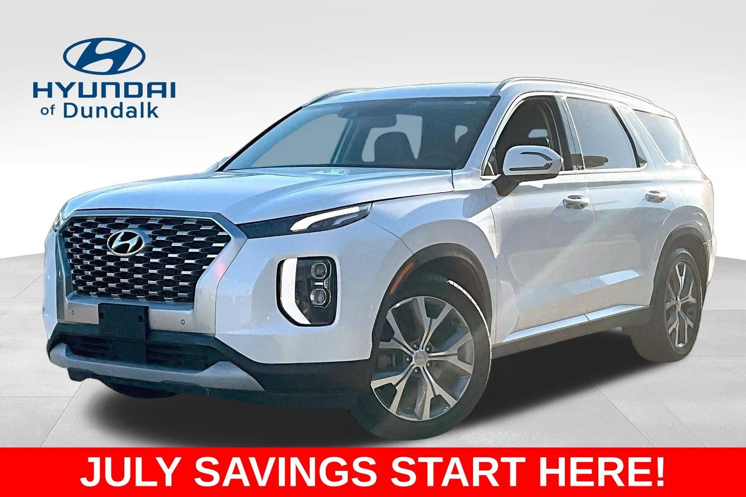 Used 2022 White Hyundai SEL image 1