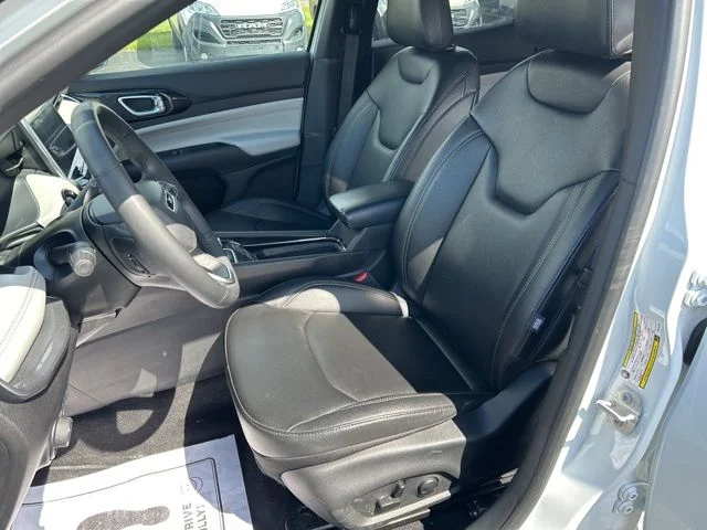2025 Jeep Compass Limited - Photo 33
