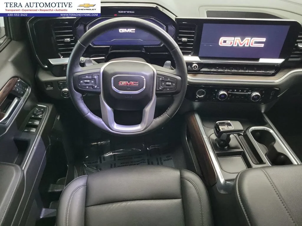 2024 GMC Sierra 1500 SLT - Photo 10