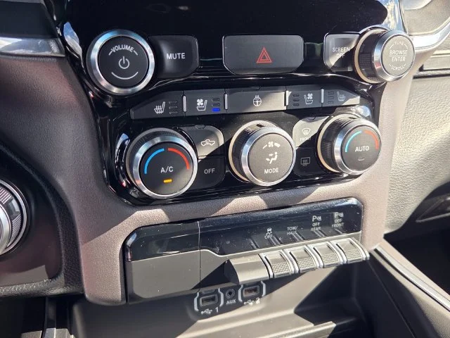 Used 2021 Blue Ram Laramie image 22